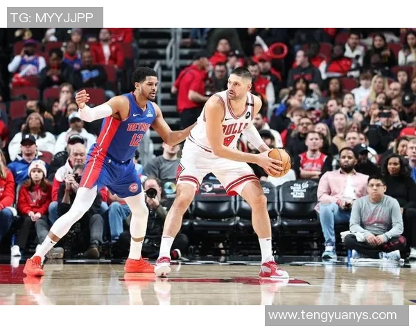 2013年公牛与雷霆激战回顾：一场篮球盛宴的精彩瞬间与战术较量